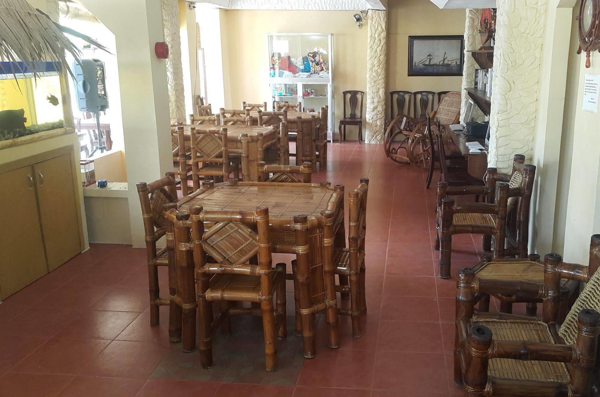 Treasure Island Resort Olongapo Exterior foto